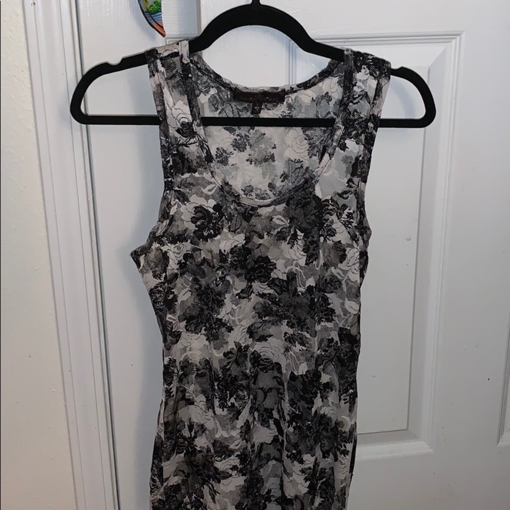 Lace black and white tank
